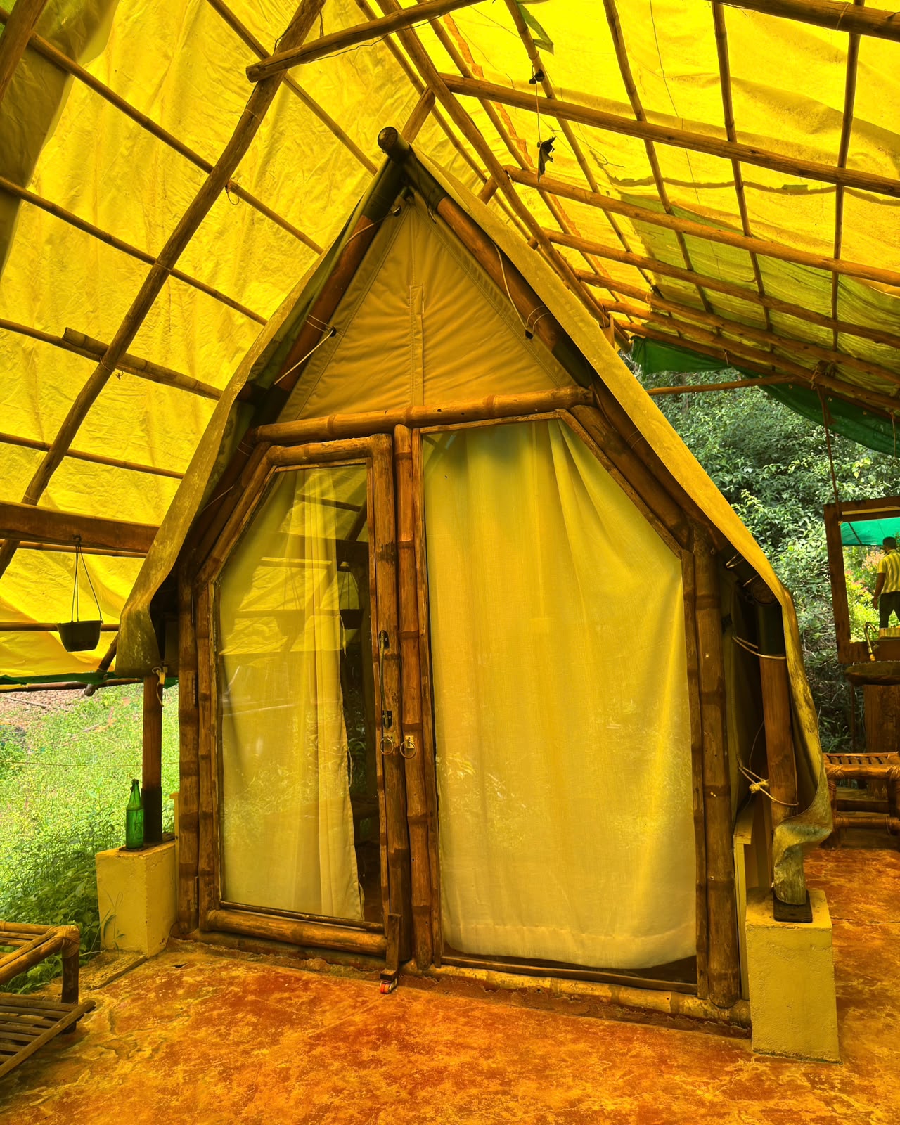 Room 9